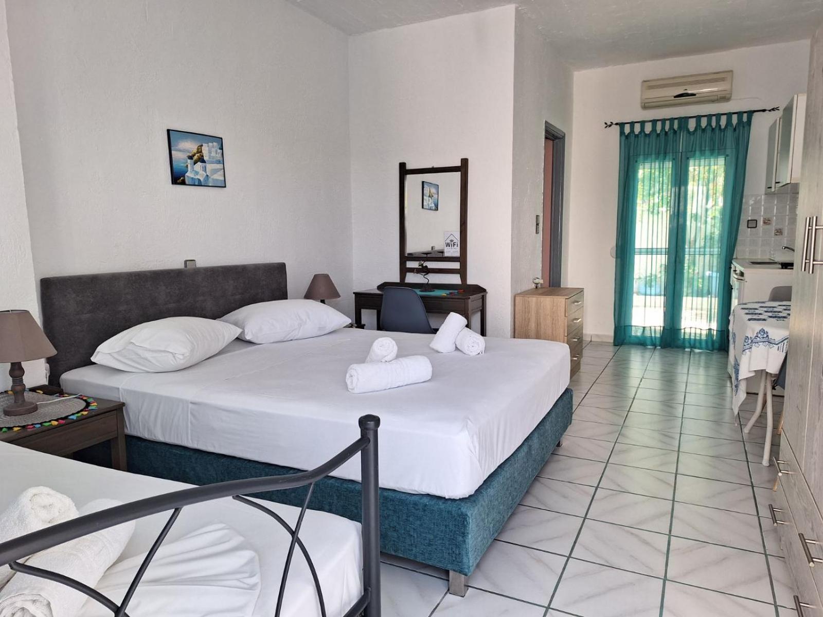 Βig Βlue Apartments Makry Gialos  Exterior photo